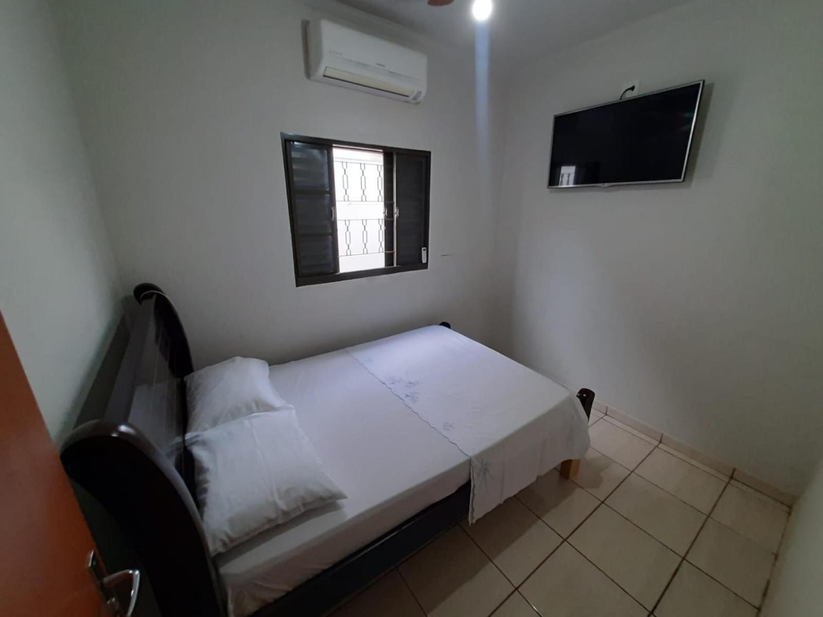 Divina Luz Casa De Temporada Olimpia Villa Екстериор снимка